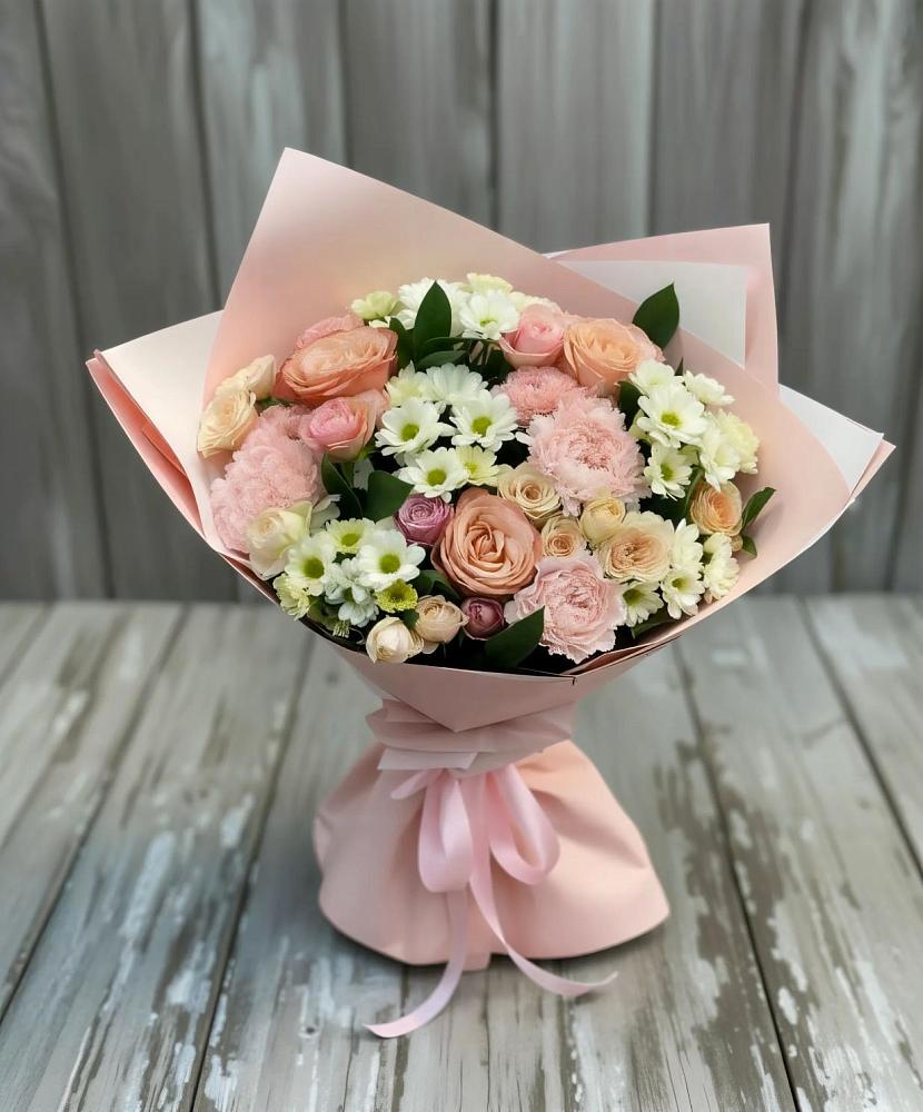 Букет цветов из: Гвоздики, Розы и Хризантемы в Горноправдинск