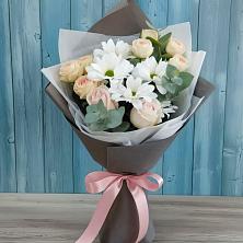 Букет цветов из:  Хризантемы и Розы в Горноправдинск