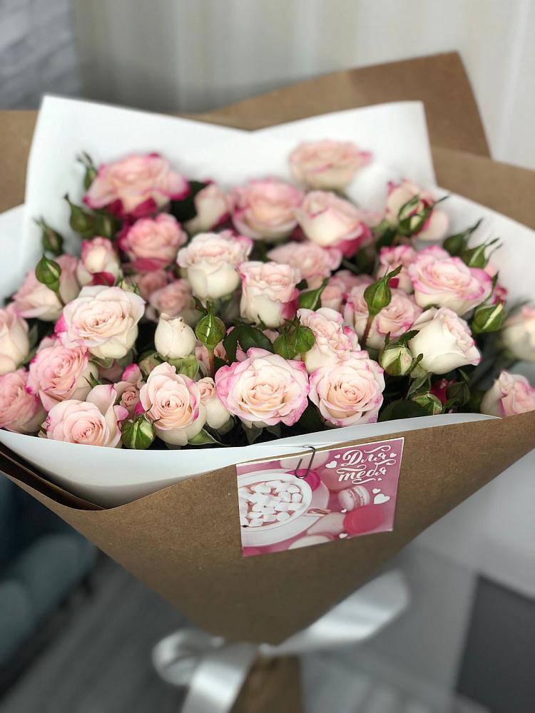 Букет цветов из: Розы в Горноправдинск