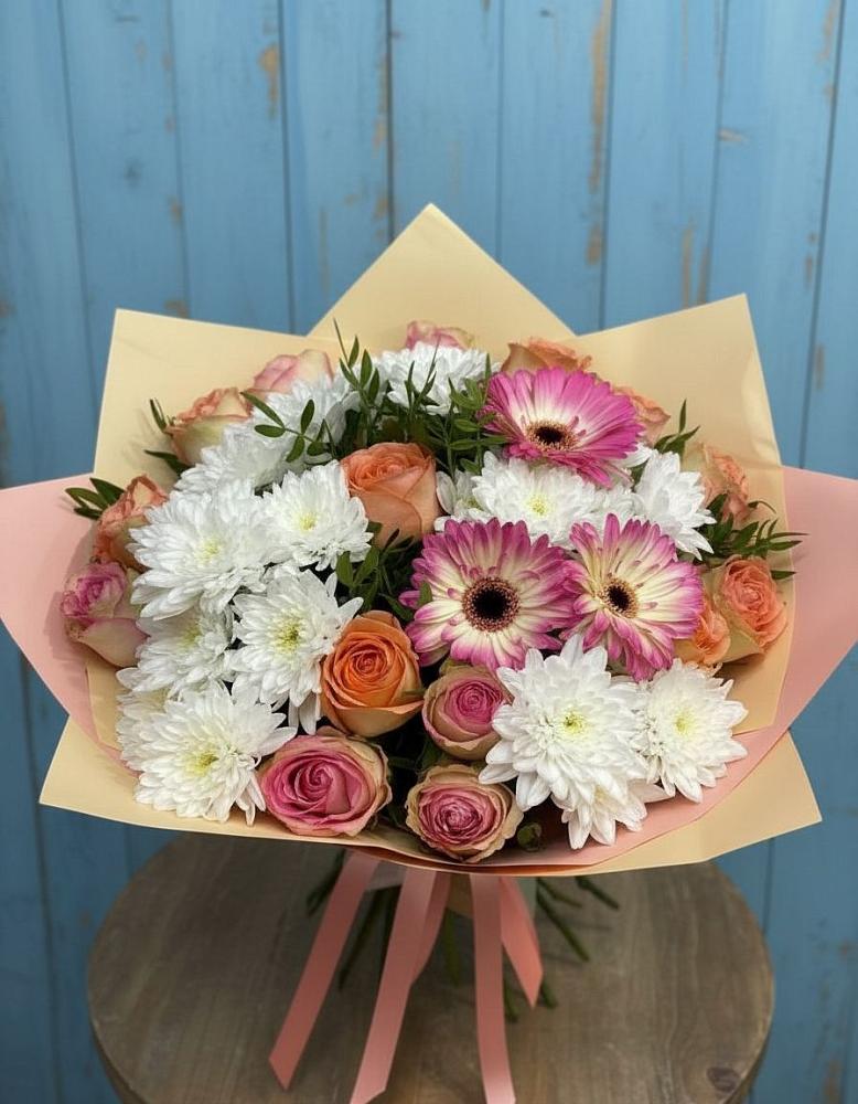 Букет цветов из: Розы, Герберы и Хризантемы в Горноправдинск