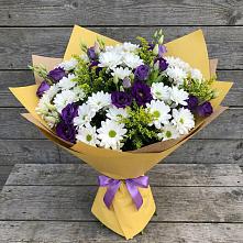 Букет цветов из:  Ирисы, Хризантемы и Ромашки в Горноправдинск