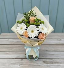Букет цветов из:  Герберы, Розы и Хризантемы в Горноправдинск
